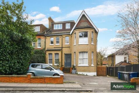 London, N12 - property photo