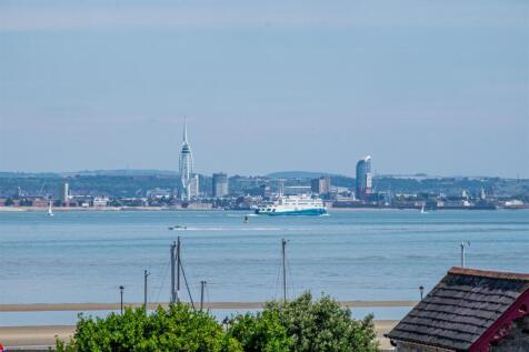 Wonderful Solent/Spinnaker Views