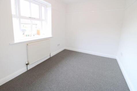 Blackburn Avenue , Brough photo 4