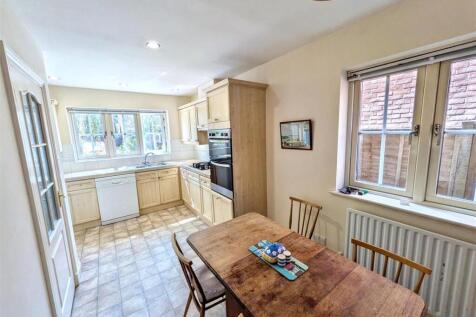 Kitchen / breakfast room