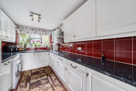 1329431-3-687e205...