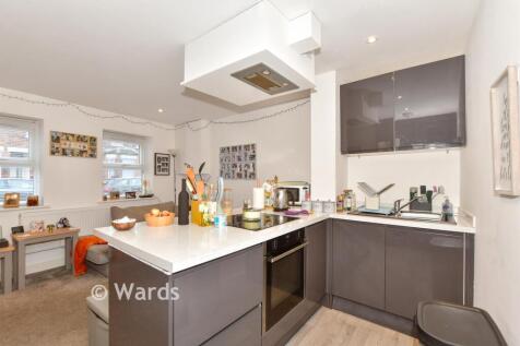 Lounge/ Kitchen