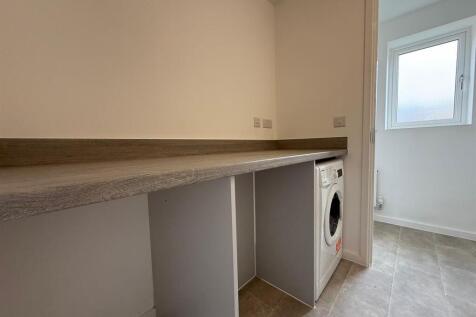 21 Epping Drive, Hampton photo 4