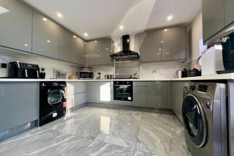 WhatsApp Image 2025-12-03 at 12.23.41 PM (1).jpeg