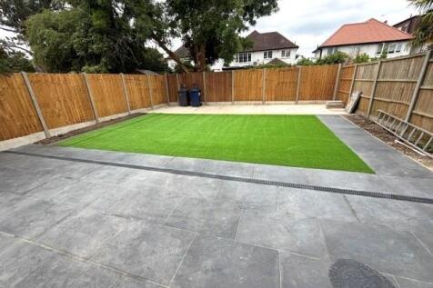 GARDEN.jpg