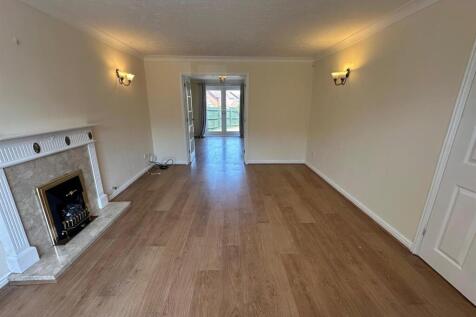 FUCHSIA CLOSE, ABINGTON VALE - NN3 photo 5