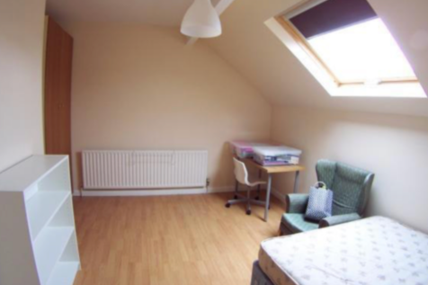 Hessle Street, Leeds, West Yorkshire, LS6 photo 5