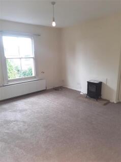 Junction Road, Lightwater photo 4