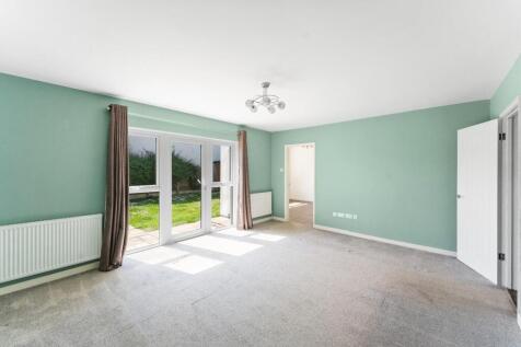 1.4 - sitting room.jpg