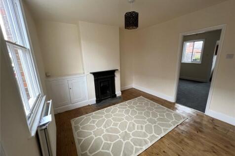 Private Street, Newark, Nottinghamshire, NG24 photo 2