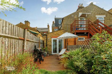 GFF - 62 Coldershaw Road-8.jpg