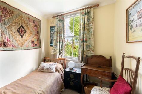 Bedroom/Study