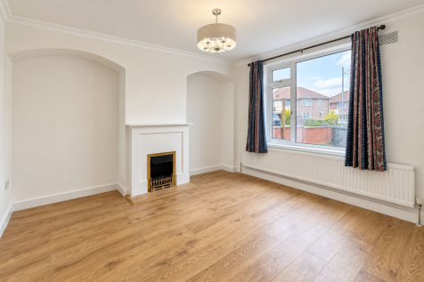 Banstock Road, Edgware, HA8 photo 3