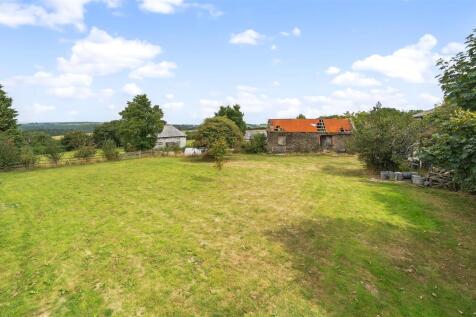 House and Barns 2.jpg