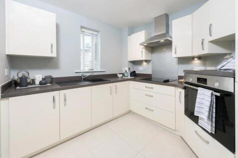 llanthony place retirement properties for sale rent