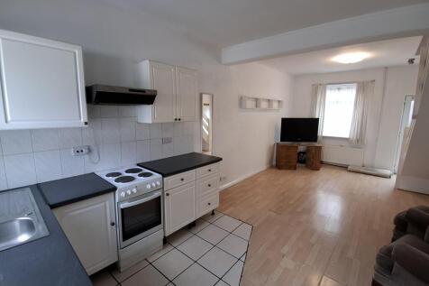 Kitchen / living
