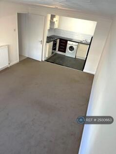 The Hawthorns, Cranfield, Bedford, MK43 photo 3
