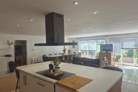 288d70bd-db83-4c9c-b391-2fa4053412d2 T202510231108.jpg