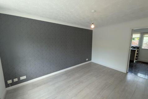 Ramson Close, Halewood photo 3