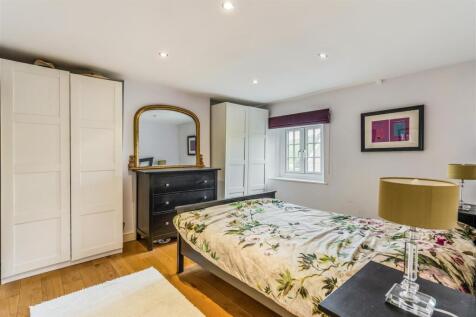 68750_Crofton-Cottage-Bath-Road  (25).jpg