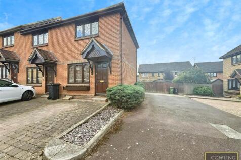 Wickford, SS12 - property photo