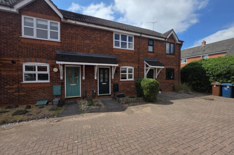 2 bed terraced house