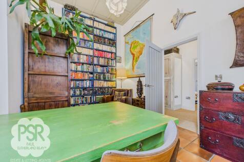 Open Plan Living Kitchen Area - Reading Area