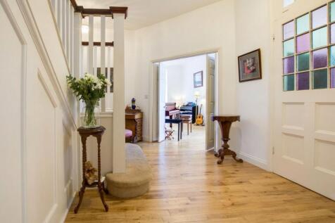 Entrance Porch &amp; Hallway