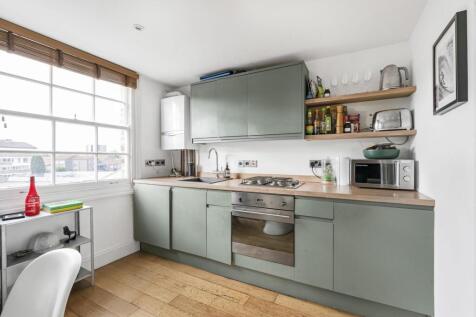 Reception/Kitchen