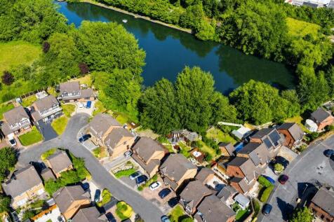 Henley Court For Sale