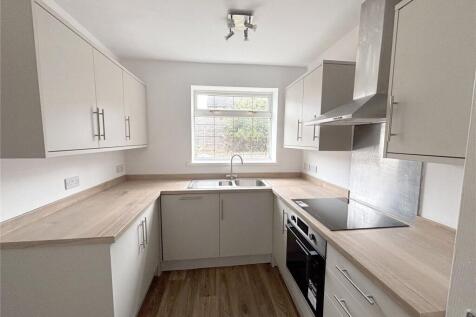 Leamington Close, Cannock, Staffordshire, WS11 photo 4