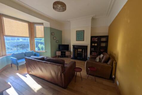 5 Bed - Wellington Avenue, Wavertree, L15 photo 4