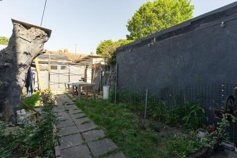 5ce52869-615e-437...