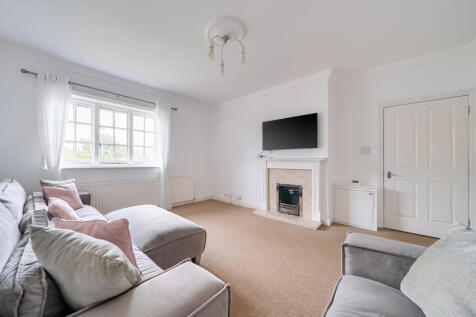 1429242-3-69b8141...