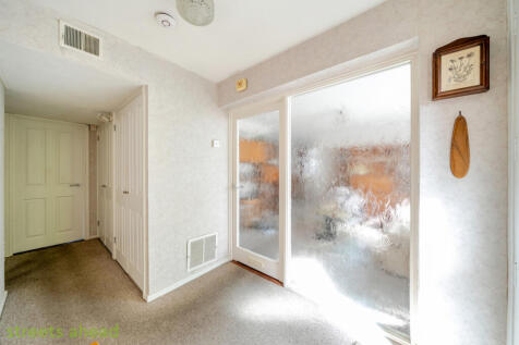 e9eefcb5-78e2-452...