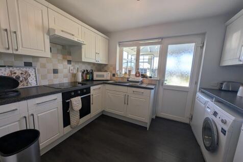 PXL_20251024_1108...