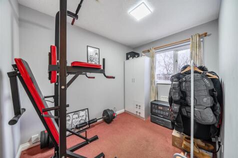 43 Kinman Way