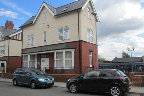 Studio flat on 21 Maud Avenue, Leeds, West Yorkshire, LS11, £585/mo