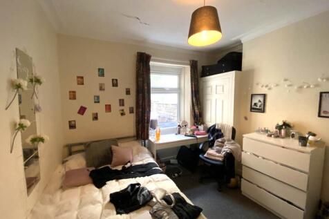 St Peters Street, Roath, Cardiff photo 4