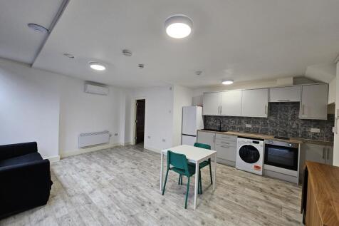 1-bed flat on Woolwich Road, Woolwich Charlton , £1,600/mo