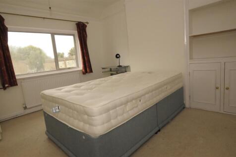 Room 4.JPG