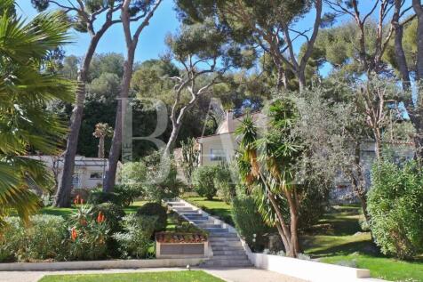 BAC-Estate-Villa-Sea-View-Park-Swimming-Pool-Saint