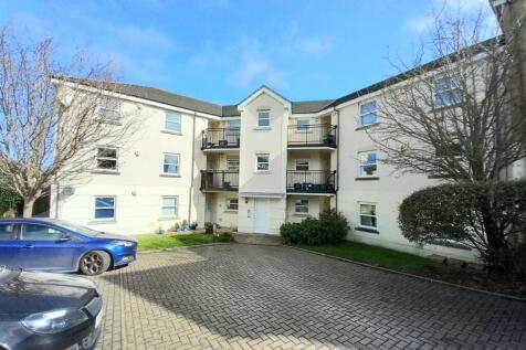 46 Union Close Front.jpg