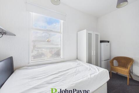Living Bedroom Area