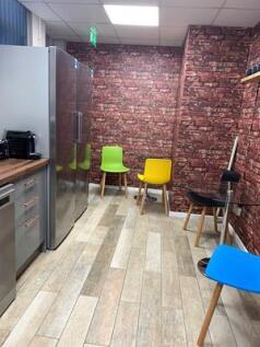 Office to rent Image 11