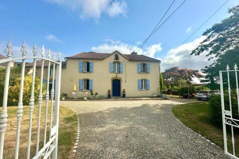 Property Image 1