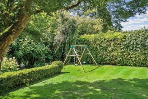 1335532-18-689a4b...