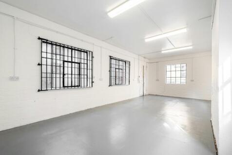Brick Lane 160G NEW - Low Res 2.jpg