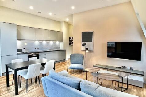 2 bed flat to rent New Cross Rd, London SE14