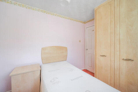 1298512-14-683d81...